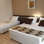 Sea & Hill хотелски тип 3* Lozenets