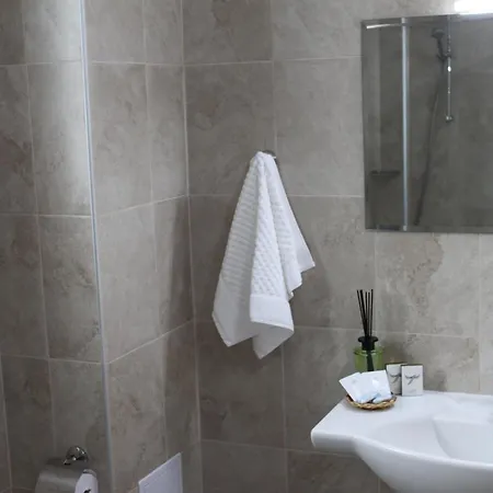 Sea & Hill хотелски тип Pensionat 3*